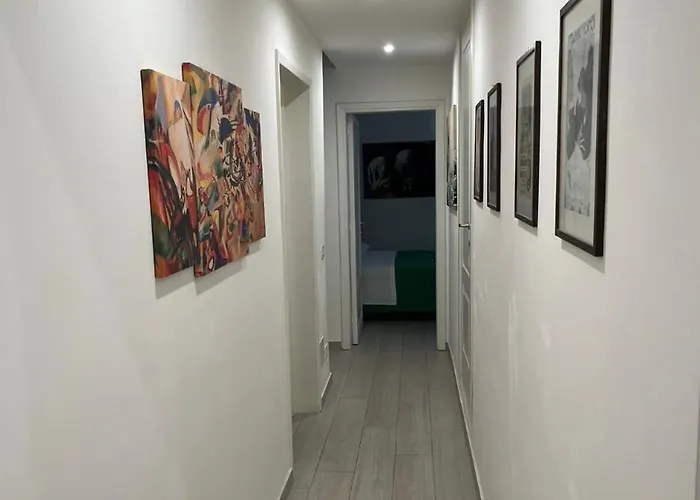 Konukevi Les Artes 3*