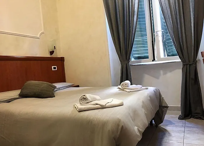 Konukevi Les Artes Roma